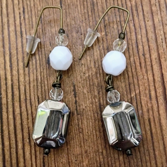 Hand Crafted Jewelry - *5 For $20*** Ladies Dangle Clear Beaded Dangle Earrings, Handmade Earrings